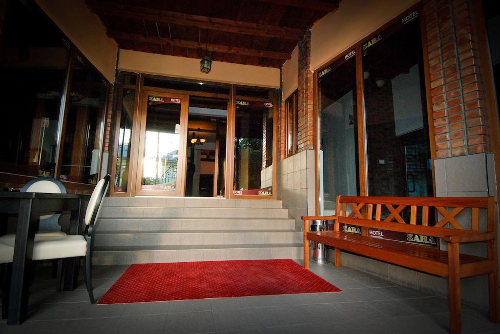 Hotel Zara Roman Exterior foto
